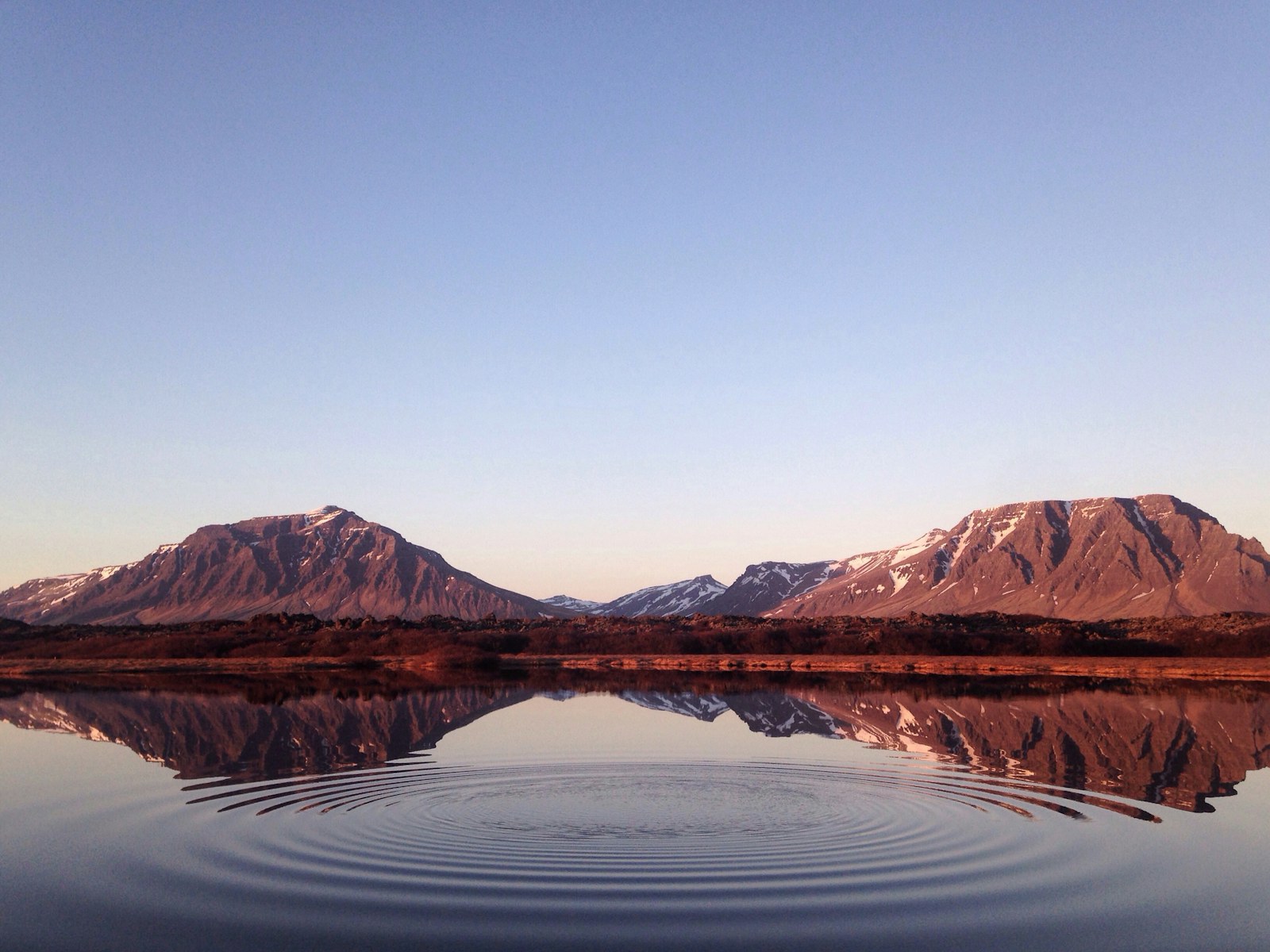 Turisti na horskom chodníku